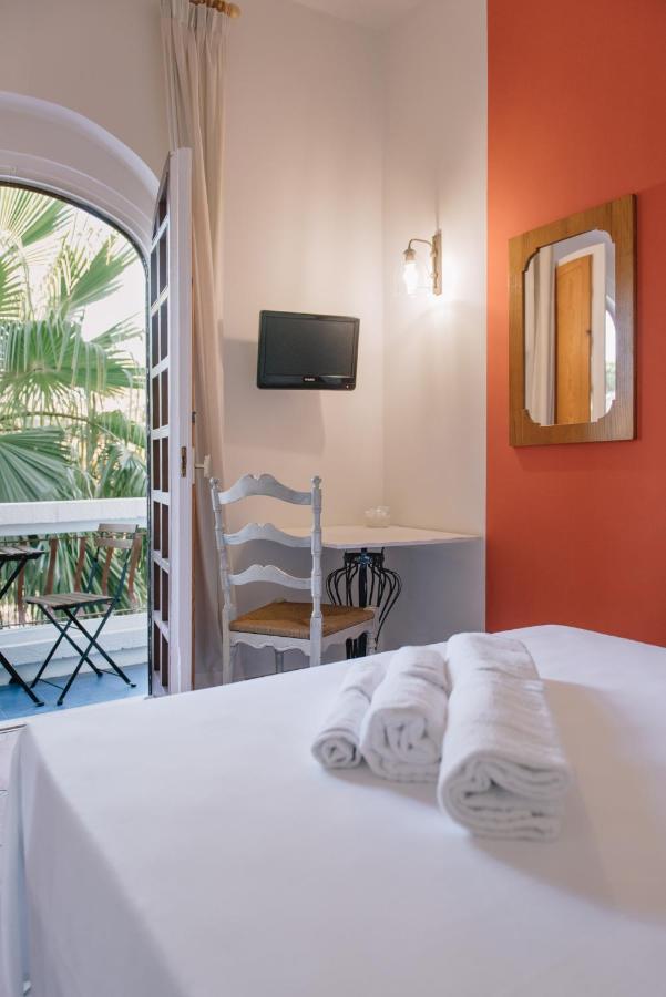 Mami Sabaudia Hotel מראה חיצוני תמונה