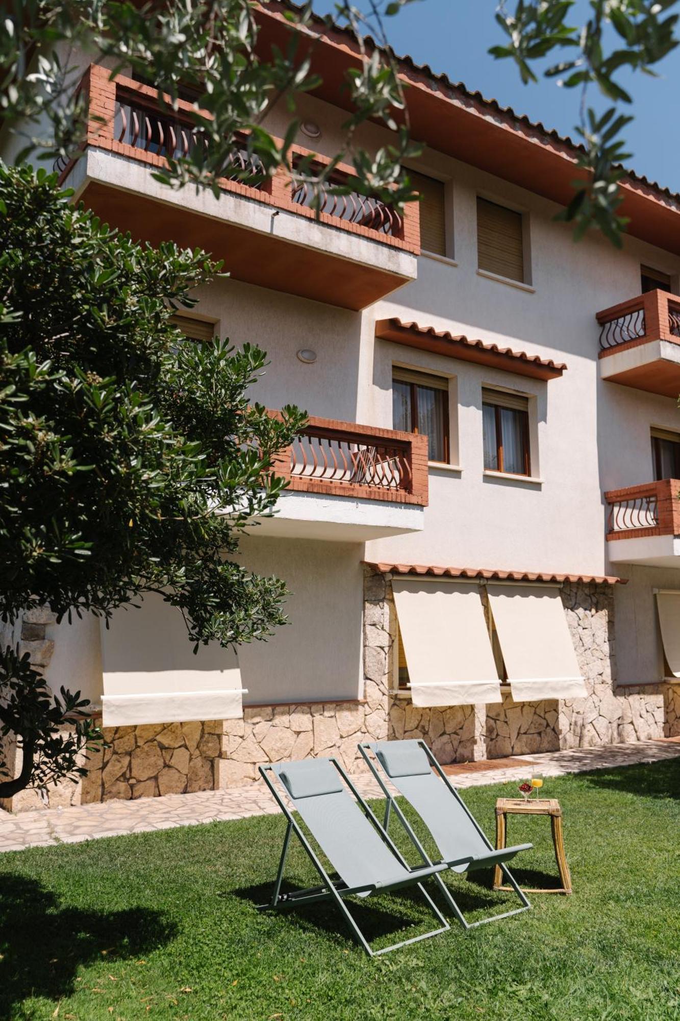 Mami Sabaudia Hotel מראה חיצוני תמונה